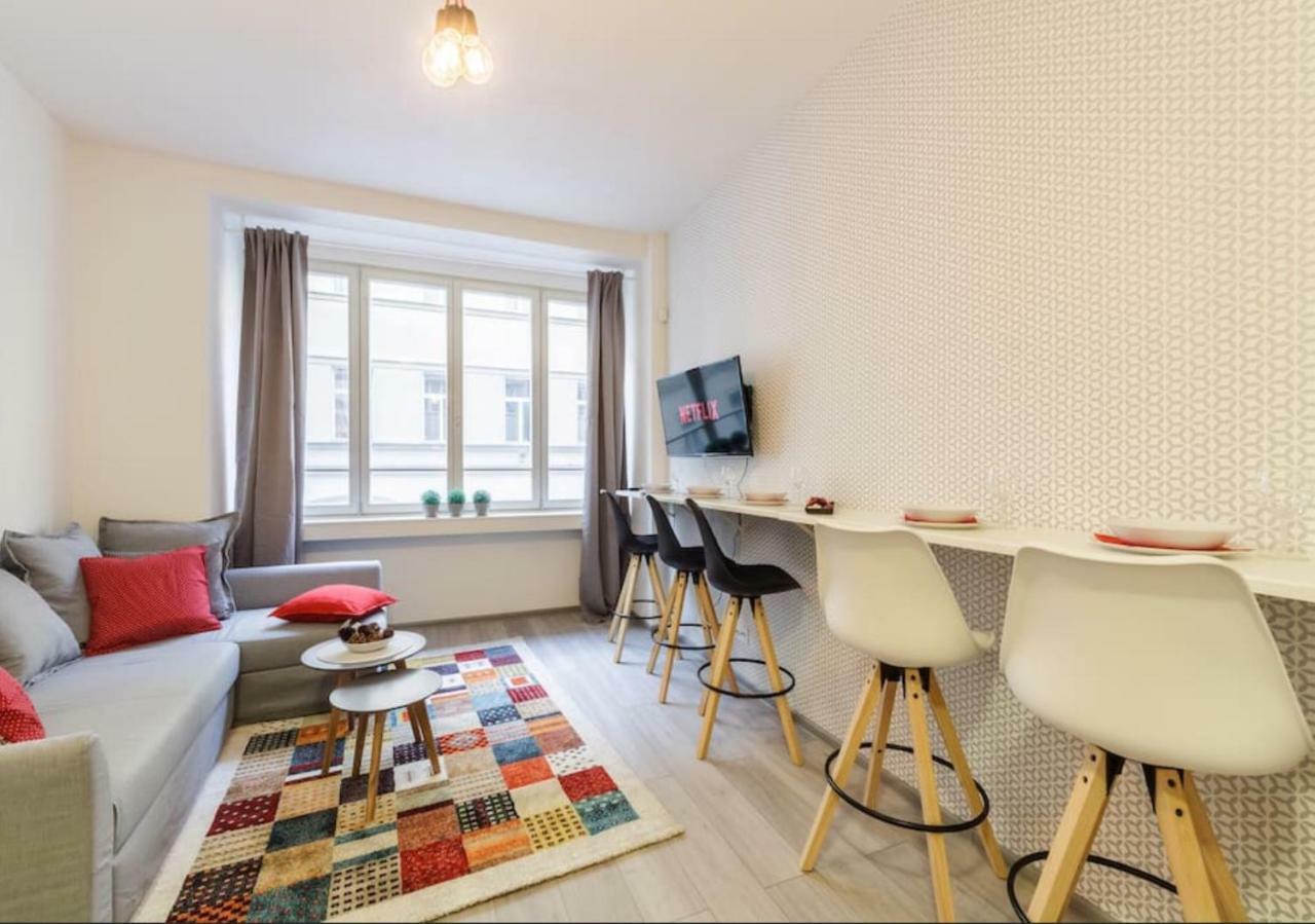 Central Prague Crown Apartments Luaran gambar