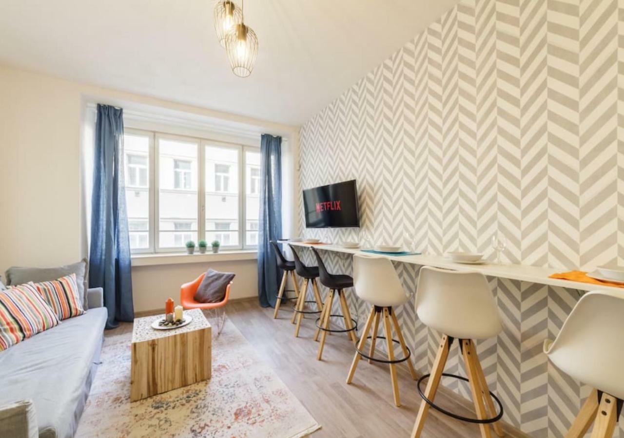 Central Prague Crown Apartments Luaran gambar