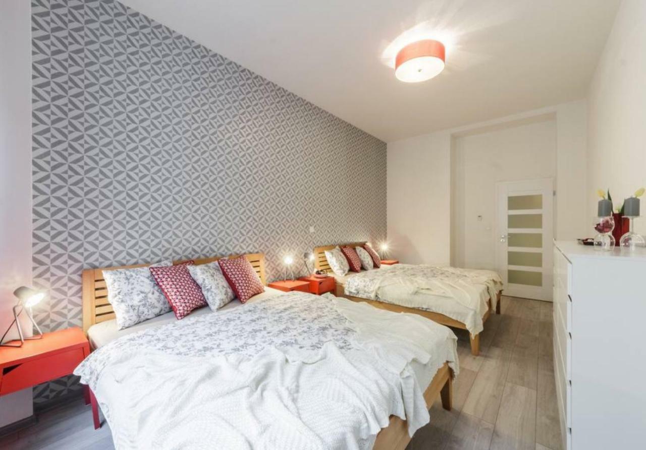 Central Prague Crown Apartments Luaran gambar